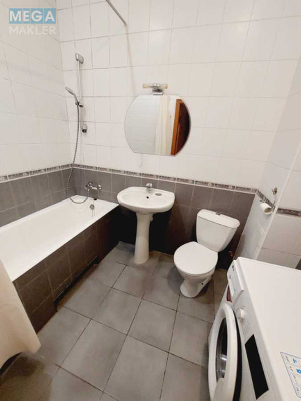 Оренда 2 кімнатної квартири, <a class="location-link" href="/kiev/" title="Недвижимость Київ">Київ</a>, <a class="location-link" href="/kiev/shevchenkovskij/" title="Недвижимость Шевченківський район">Шевченківський р-н</a>, Софиевская ул., 4 (изображение 8)