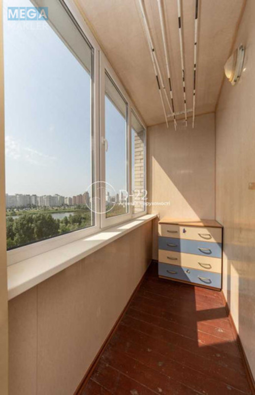 Продаж 3 кімнатної квартири (98/47,9/12,2), 12 пов. 16 пов. будинку, <a class="location-link" href="/kiev/" title="Недвижимость Київ">Київ</a>, <a class="location-link" href="/kiev/darnickij/" title="Недвижимость Дарницький район">Дарницький р-н</a>, Олександра Кошиця вулиця, 7А (изображение 6)