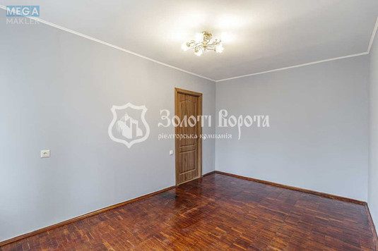 Продаж 1 кімнатної квартири (27/13/6), 4 пов. 9 пов. будинку, <a class="location-link" href="/kiev/" title="Недвижимость Київ">Київ</a>, <a class="location-link" href="/kiev/shevchenkovskij/" title="Недвижимость Шевченківський район">Шевченківський р-н</a>, Новоукраїнська вул., 46 (изображение 3)