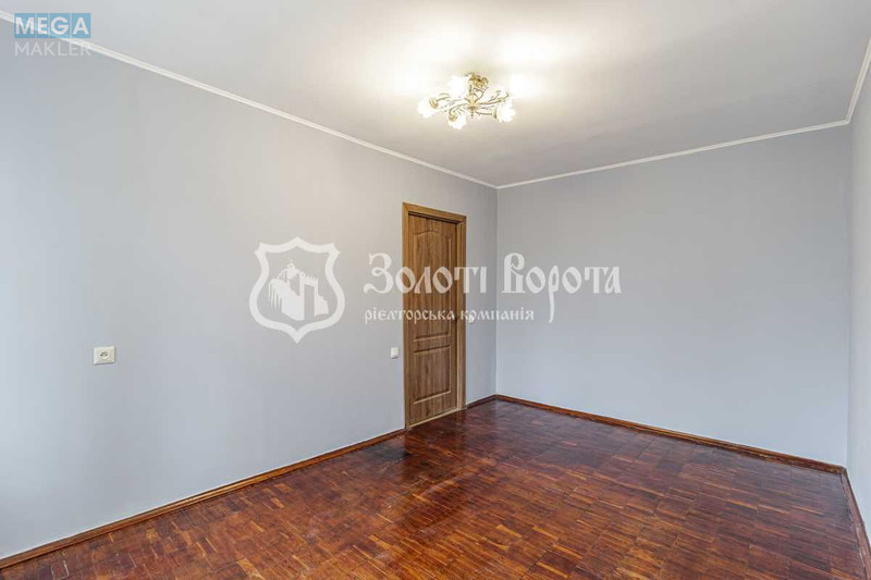 Продаж 1 кімнатної квартири (27/13/6), 4 пов. 9 пов. будинку, <a class="location-link" href="/kiev/" title="Недвижимость Київ">Київ</a>, <a class="location-link" href="/kiev/shevchenkovskij/" title="Недвижимость Шевченківський район">Шевченківський р-н</a>, Новоукраїнська вул., 46 (изображение 3)