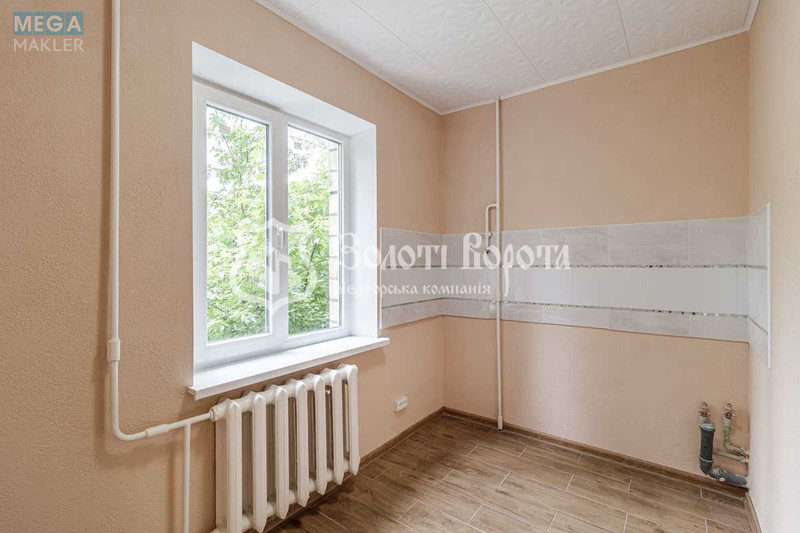 Продаж 1 кімнатної квартири (27/13/6), 4 пов. 9 пов. будинку, <a class="location-link" href="/kiev/" title="Недвижимость Київ">Київ</a>, <a class="location-link" href="/kiev/shevchenkovskij/" title="Недвижимость Шевченківський район">Шевченківський р-н</a>, Новоукраїнська вул., 46 (изображение 6)