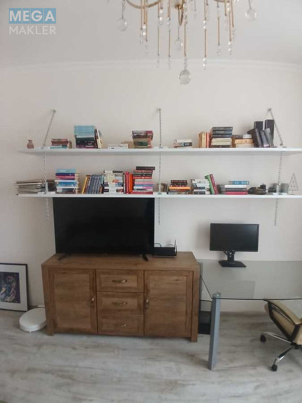 Оренда 1 кімнатної квартири, <a class="location-link" href="/kiev/" title="Недвижимость Київ">Київ</a>, <a class="location-link" href="/kiev/dneprovskij/" title="Недвижимость Дніпровський район">Дніпровський р-н</a>, Гната Хоткевича вул., 8 (изображение 4)