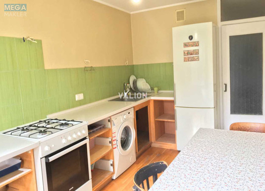 Оренда 2 кімнатної квартири, <a class="location-link" href="/kiev/" title="Недвижимость Київ">Київ</a>, <a class="location-link" href="/kiev/solomenskij/" title="Недвижимость Солом'янський район">Солом'янський р-н</a>, Ереванская ул., 8-А (изображение 13)