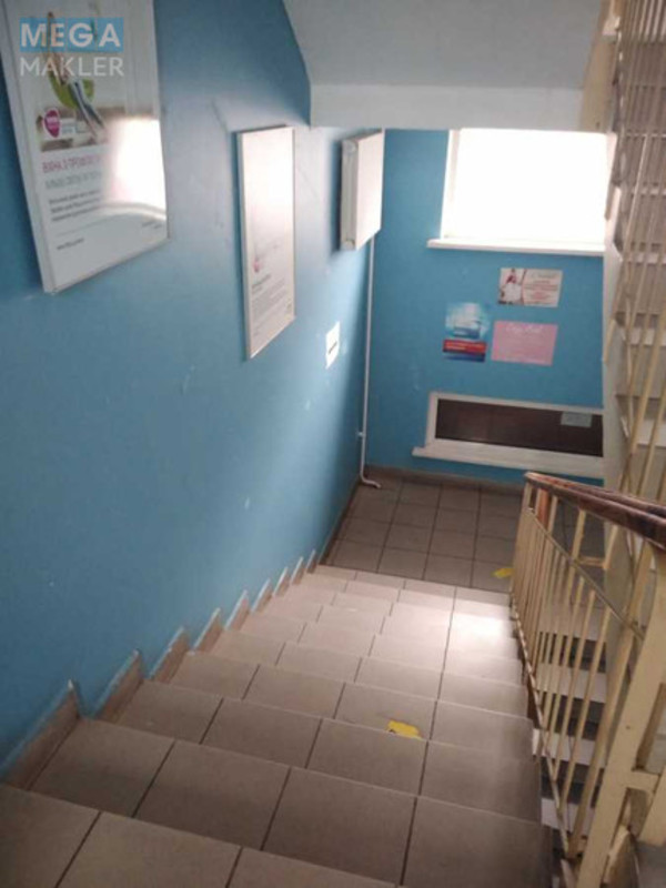 Продаж комерційної нерухомості, 896 кв.м, <a class="location-link" href="/kiev/" title="Недвижимость Київ">Київ</a>, <a class="location-link" href="/kiev/desnyanskij/" title="Недвижимость Деснянський район">Деснянський р-н</a>, Оноре Де Бальзака ул., 333 (изображение 12)