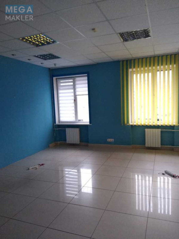 Продаж комерційної нерухомості, 896 кв.м, <a class="location-link" href="/kiev/" title="Недвижимость Київ">Київ</a>, <a class="location-link" href="/kiev/desnyanskij/" title="Недвижимость Деснянський район">Деснянський р-н</a>, Оноре Де Бальзака ул., 333 (изображение 16)