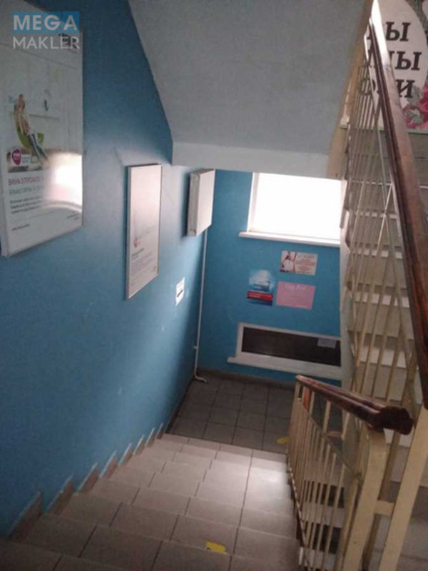 Продаж комерційної нерухомості, 896 кв.м, <a class="location-link" href="/kiev/" title="Недвижимость Київ">Київ</a>, <a class="location-link" href="/kiev/desnyanskij/" title="Недвижимость Деснянський район">Деснянський р-н</a>, Оноре Де Бальзака ул., 333 (изображение 19)
