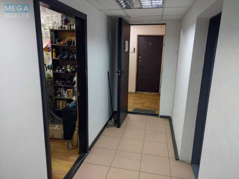 Продаж комерційної нерухомості, 152 кв.м, под магазин, <a class="location-link" href="/kiev/" title="Недвижимость Київ">Київ</a>, <a class="location-link" href="/kiev/shevchenkovskij/" title="Недвижимость Шевченківський район">Шевченківський р-н</a>, Златоустовская ул., 51 (изображение 13)