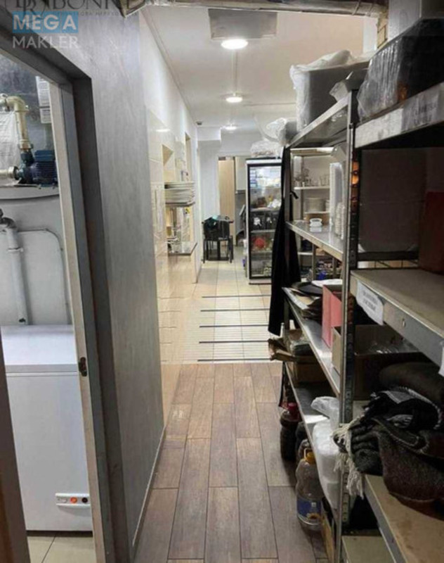 Продаж комерційної нерухомості, 167 кв.м, <a class="location-link" href="/kiev/" title="Недвижимость Київ">Київ</a>, <a class="location-link" href="/kiev/solomenskij/" title="Недвижимость Солом'янський район">Солом'янський р-н</a>, Кудряшова ул., 18а (изображение 15)