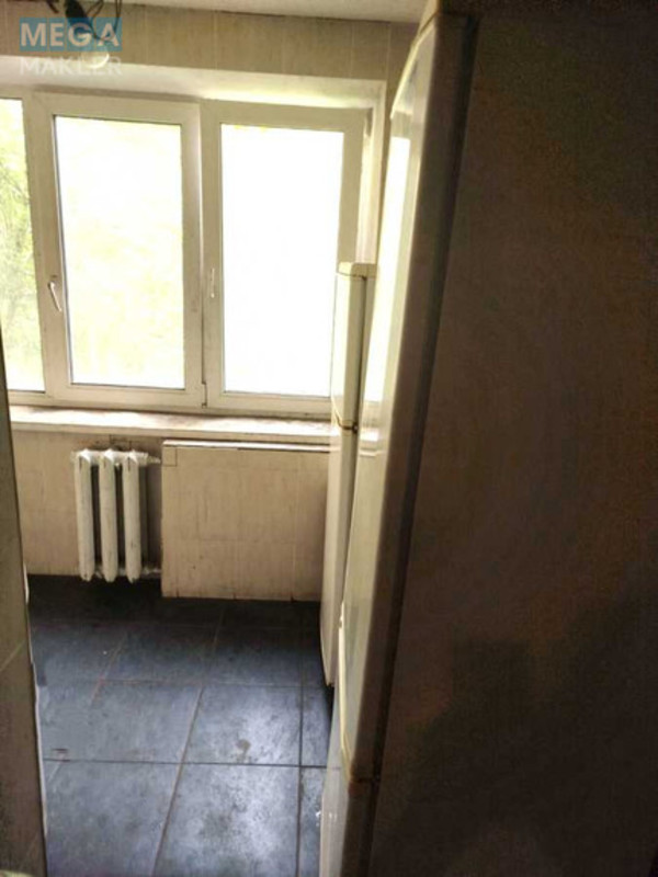 Продаж 1 кімнатної квартири (26/15/5), 3 пов. 5 пов. будинку, <a class="location-link" href="/kiev/" title="Недвижимость Київ">Київ</a>, <a class="location-link" href="/kiev/dneprovskij/" title="Недвижимость Дніпровський район">Дніпровський р-н</a>, Верховного Совета бульв., 18а (изображение 11)