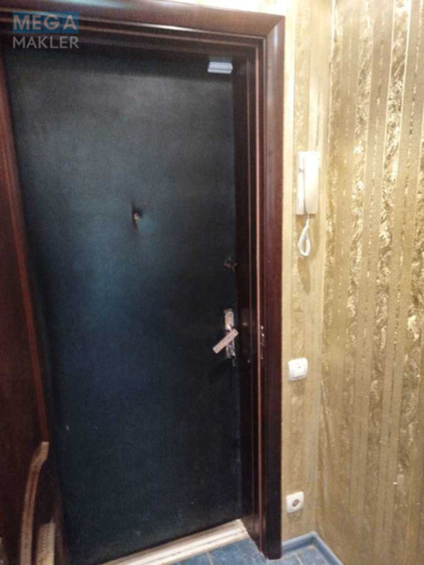Продаж 1 кімнатної квартири (26/15/5), 3 пов. 5 пов. будинку, <a class="location-link" href="/kiev/" title="Недвижимость Київ">Київ</a>, <a class="location-link" href="/kiev/dneprovskij/" title="Недвижимость Дніпровський район">Дніпровський р-н</a>, Верховного Совета бульв., 18а (изображение 14)