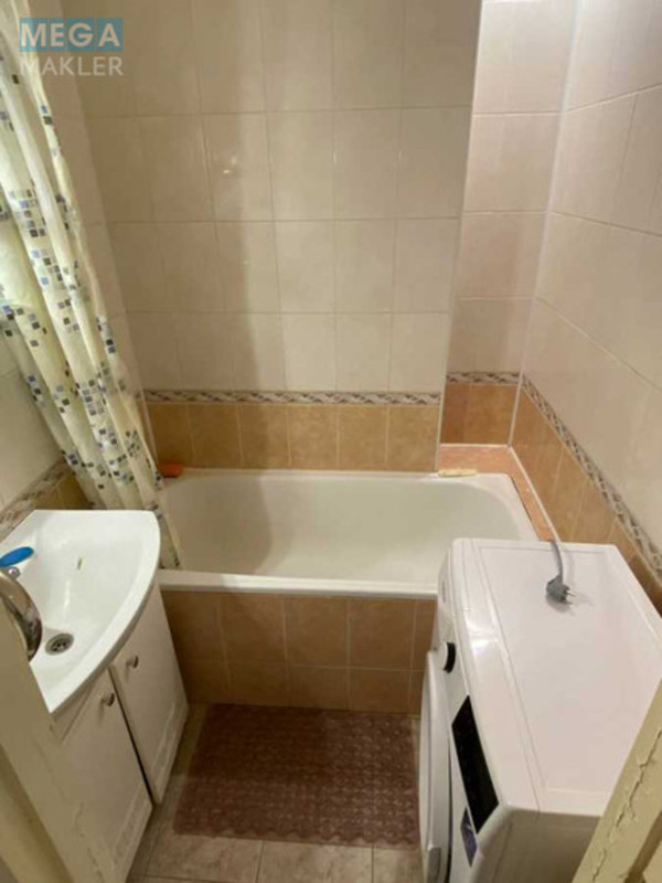 Оренда 2 кімнатної квартири, <a class="location-link" href="/kiev/" title="Недвижимость Київ">Київ</a>, <a class="location-link" href="/kiev/darnickij/" title="Недвижимость Дарницький район">Дарницький р-н</a>, Коллекторная ул., 3 (изображение 9)