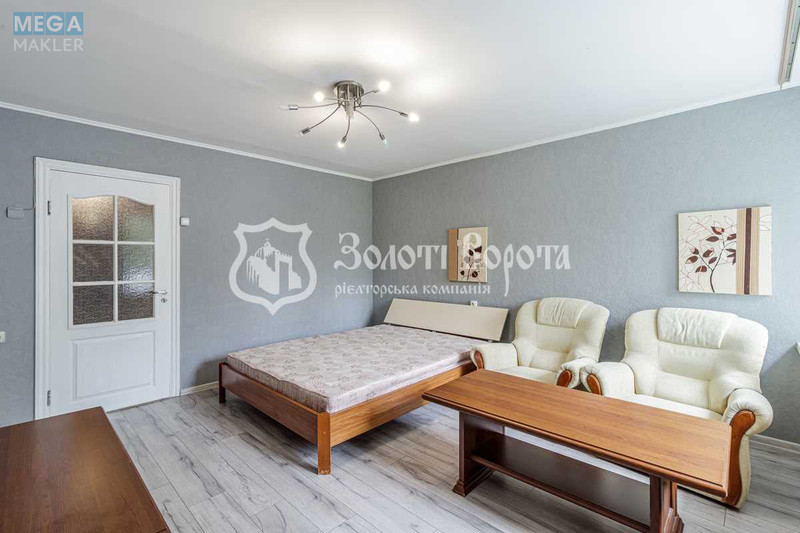 Продаж 1 кімнатної квартири (33/17/8), 1 пов. 11 пов. будинку, <a class="location-link" href="/kiev/" title="Недвижимость Київ">Київ</a>, <a class="location-link" href="/kiev/goloseevskij/" title="Недвижимость Голосіївський район">Голосіївський р-н</a>, Антоновича вул., 156 (изображение 2)