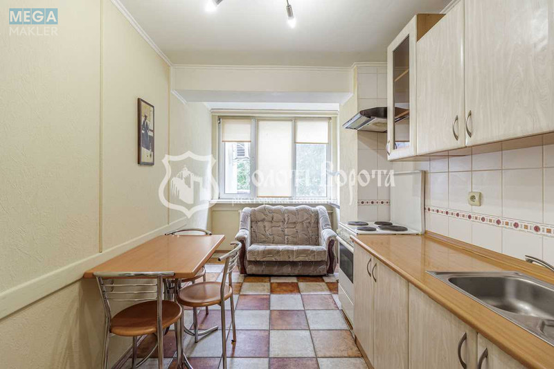 Продаж 1 кімнатної квартири (33/17/8), 1 пов. 11 пов. будинку, <a class="location-link" href="/kiev/" title="Недвижимость Київ">Київ</a>, <a class="location-link" href="/kiev/goloseevskij/" title="Недвижимость Голосіївський район">Голосіївський р-н</a>, Антоновича вул., 156 (изображение 5)
