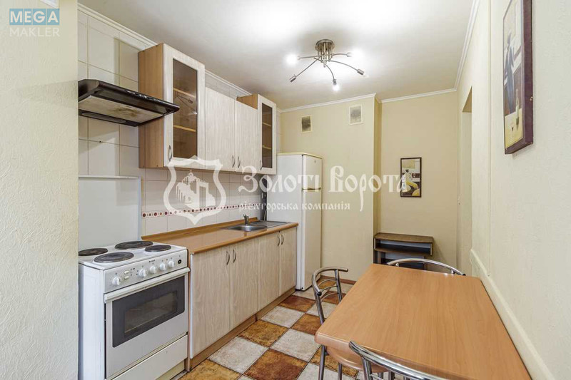Продаж 1 кімнатної квартири (33/17/8), 1 пов. 11 пов. будинку, <a class="location-link" href="/kiev/" title="Недвижимость Київ">Київ</a>, <a class="location-link" href="/kiev/goloseevskij/" title="Недвижимость Голосіївський район">Голосіївський р-н</a>, Антоновича вул., 156 (изображение 6)