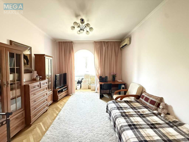 Продаж 3 кімнатної квартири (65/43/7,5), 3 пов. 5 пов. будинку, <a class="location-link" href="/kiev/" title="Недвижимость Київ">Київ</a>, <a class="location-link" href="/kiev/dneprovskij/" title="Недвижимость Дніпровський район">Дніпровський р-н</a>, Бажова вул., 11/8 (изображение 4)