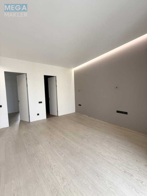 Продаж 3 кімнатної квартири (124/56/23), 14 пов. 23 пов. будинку, <a class="location-link" href="/kiev/" title="Недвижимость Київ">Київ</a>, <a class="location-link" href="/kiev/pecherskij/" title="Недвижимость Печерський район">Печерський р-н</a>, Василя Тютюнника вул., 28а (изображение 12)