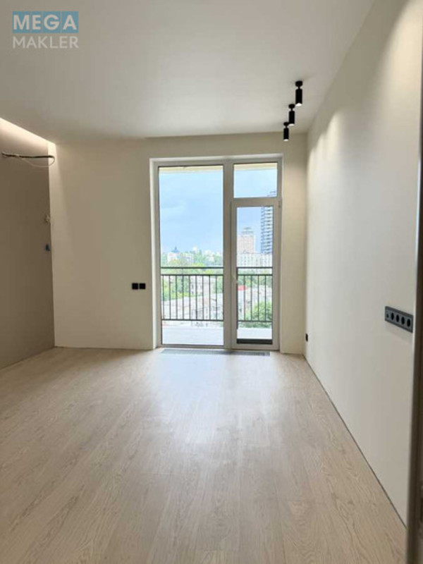 Продаж 3 кімнатної квартири (124/56/23), 14 пов. 23 пов. будинку, <a class="location-link" href="/kiev/" title="Недвижимость Київ">Київ</a>, <a class="location-link" href="/kiev/pecherskij/" title="Недвижимость Печерський район">Печерський р-н</a>, Василя Тютюнника вул., 28а (изображение 14)