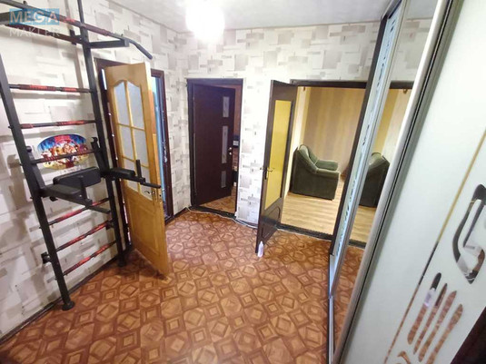 Продаж 3 кімнатної квартири (73/41/8), 1 пов. 9 пов. будинку, <a class="location-link" href="/brovary/" title="Недвижимость Бровари">Бровари</a>, Грушевського Михайла, 17Б (изображение 16)