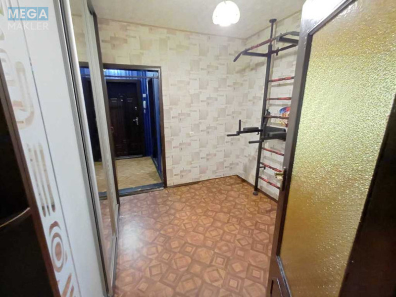 Продаж 3 кімнатної квартири (73/41/8), 1 пов. 9 пов. будинку, <a class="location-link" href="/brovary/" title="Недвижимость Бровари">Бровари</a>, Грушевського Михайла, 17Б (изображение 19)
