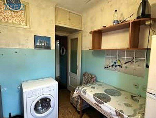 Продаж 1 кімнатної квартири (37/17/6), 1 пов. 5 пов. будинку, <a class="location-link" href="/kiev/" title="Недвижимость Київ">Київ</a>, <a class="location-link" href="/kiev/darnickij/" title="Недвижимость Дарницький район">Дарницький р-н</a>, Сімферопольська вул., 11 (изображение 4)