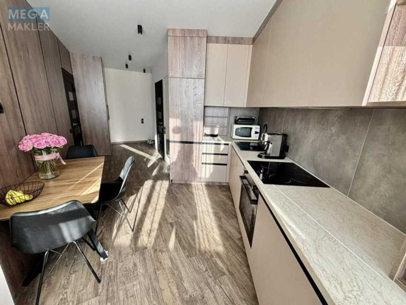 Оренда 1 кімнатної квартири, <a class="location-link" href="/kiev/" title="Недвижимость Київ">Київ</a>, <a class="location-link" href="/kiev/solomenskij/" title="Недвижимость Солом'янський район">Солом'янський р-н</a>, Новопольова вул., 2 (изображение 4)
