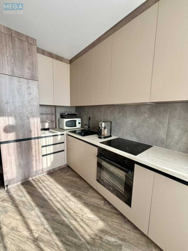 Оренда 1 кімнатної квартири, <a class="location-link" href="/kiev/" title="Недвижимость Київ">Київ</a>, <a class="location-link" href="/kiev/solomenskij/" title="Недвижимость Солом'янський район">Солом'янський р-н</a>, Новопольова вул., 2 (изображение 6)