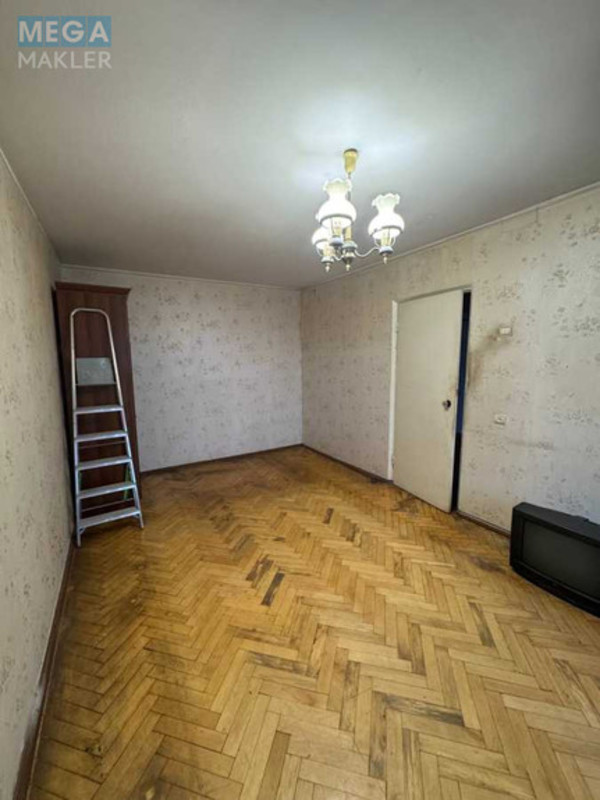 Продаж 2 кімнатної квартири (47/27/5), 12 пов. 12 пов. будинку, <a class="location-link" href="/kiev/" title="Недвижимость Київ">Київ</a>, <a class="location-link" href="/kiev/dneprovskij/" title="Недвижимость Дніпровський район">Дніпровський р-н</a>, Дарницький бульв., 7 (изображение 2)