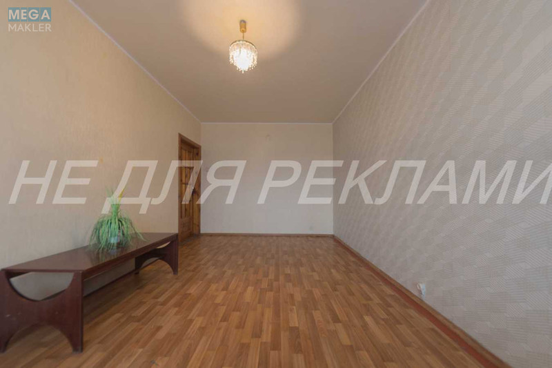Продаж 3 кімнатної квартири (72/42/8,3), 10 пов. 16 пов. будинку, <a class="location-link" href="/kiev/" title="Недвижимость Київ">Київ</a>, <a class="location-link" href="/kiev/podolskij/" title="Недвижимость Подільський район">Подільський р-н</a>, Наталії Ужвій вул., 4 (изображение 8)