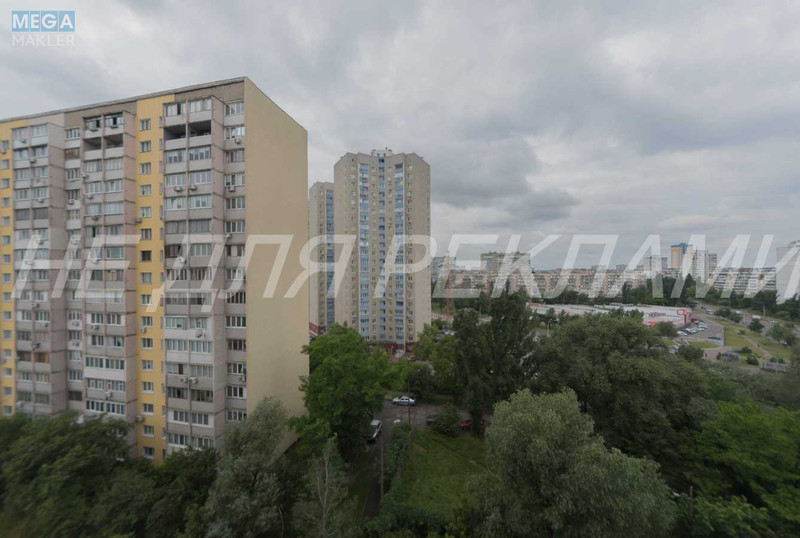 Продаж 3 кімнатної квартири (72/42/8,3), 10 пов. 16 пов. будинку, <a class="location-link" href="/kiev/" title="Недвижимость Київ">Київ</a>, <a class="location-link" href="/kiev/podolskij/" title="Недвижимость Подільський район">Подільський р-н</a>, Наталії Ужвій вул., 4 (изображение 11)