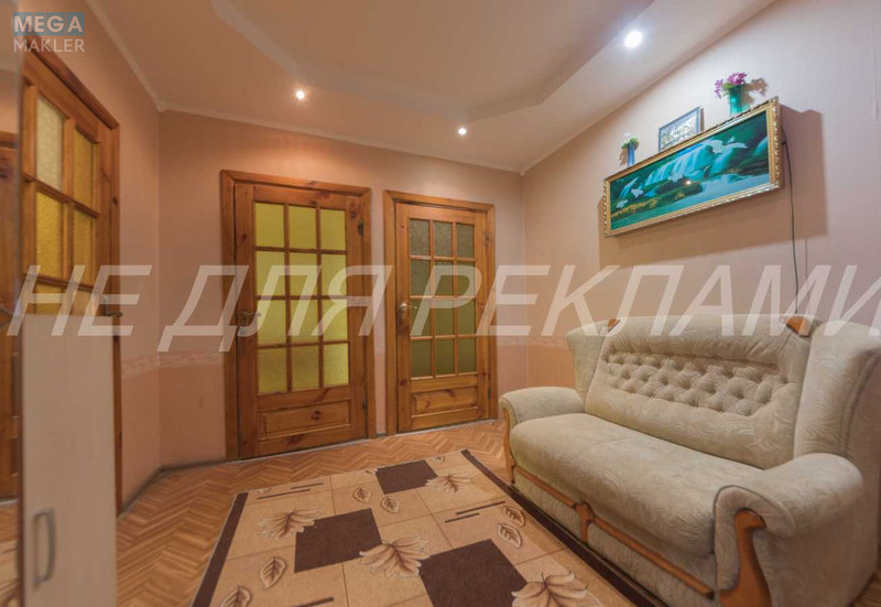 Продаж 3 кімнатної квартири (72/42/8,3), 10 пов. 16 пов. будинку, <a class="location-link" href="/kiev/" title="Недвижимость Київ">Київ</a>, <a class="location-link" href="/kiev/podolskij/" title="Недвижимость Подільський район">Подільський р-н</a>, Наталії Ужвій вул., 4 (изображение 15)