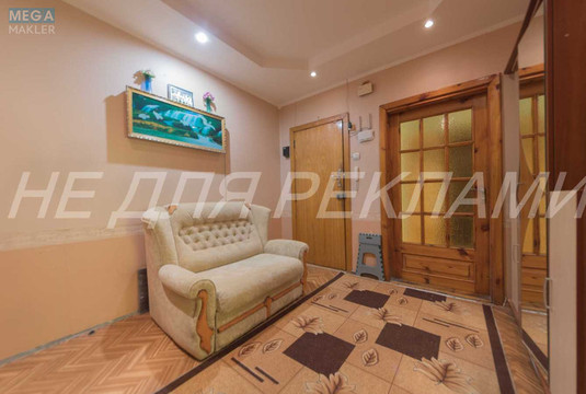 Продаж 3 кімнатної квартири (72/42/8,3), 10 пов. 16 пов. будинку, <a class="location-link" href="/kiev/" title="Недвижимость Київ">Київ</a>, <a class="location-link" href="/kiev/podolskij/" title="Недвижимость Подільський район">Подільський р-н</a>, Наталії Ужвій вул., 4 (изображение 17)