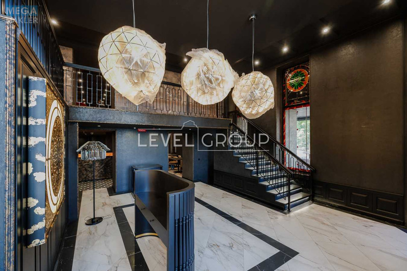 Продаж комерційної нерухомості, 571 кв.м, <a class="location-link" href="/kiev/" title="Недвижимость Київ">Київ</a>, <a class="location-link" href="/kiev/podolskij/" title="Недвижимость Подільський район">Подільський р-н</a>, Набережно-Хрещатицька вул., 17-18 (изображение 4)
