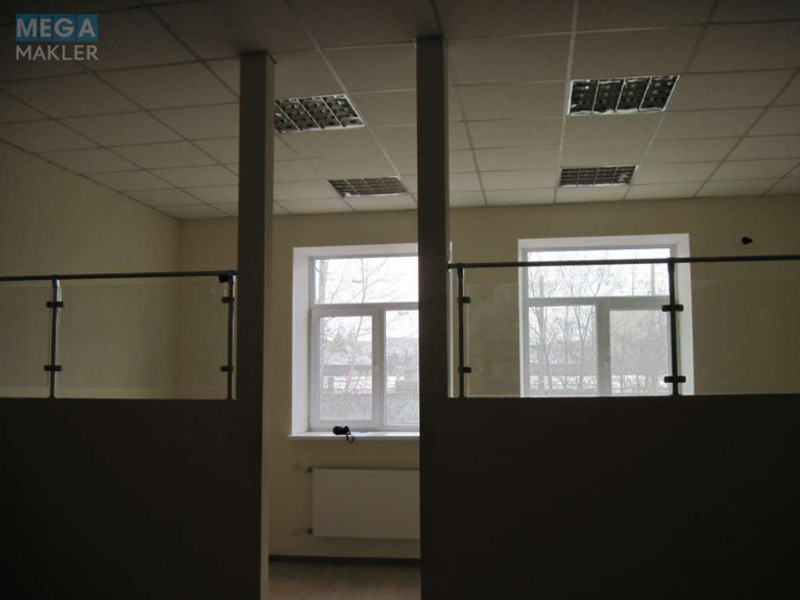 Оренда комерційної нерухомості, 92 кв.м, под офис, <a class="location-link" href="/kiev/" title="Недвижимость Київ">Київ</a>, <a class="location-link" href="/kiev/obolonskij/" title="Недвижимость Оболонський район">Оболонський р-н</a>, Викентия Хвойки ул., 21 (изображение 3)