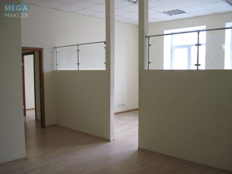 Оренда комерційної нерухомості, 92 кв.м, под офис, <a class="location-link" href="/kiev/" title="Недвижимость Київ">Київ</a>, <a class="location-link" href="/kiev/obolonskij/" title="Недвижимость Оболонський район">Оболонський р-н</a>, Викентия Хвойки ул., 21 (изображение 5)