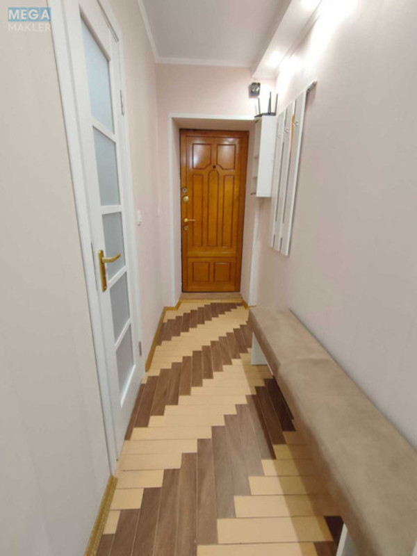 Продаж 2 кімнатної квартири (45/32/7), 4 пов. 6 пов. будинку, <a class="location-link" href="/kiev/" title="Недвижимость Київ">Київ</a>, <a class="location-link" href="/kiev/pecherskij/" title="Недвижимость Печерський район">Печерський р-н</a>, Джона Маккейна вул., 9 (изображение 19)