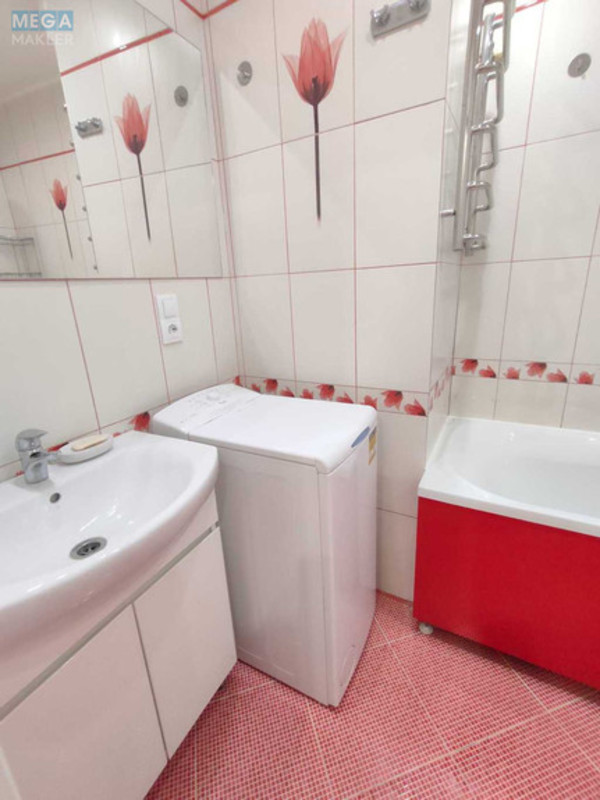Продаж 2 кімнатної квартири (45/32/7), 4 пов. 6 пов. будинку, <a class="location-link" href="/kiev/" title="Недвижимость Київ">Київ</a>, <a class="location-link" href="/kiev/pecherskij/" title="Недвижимость Печерський район">Печерський р-н</a>, Джона Маккейна вул., 9 (изображение 21)