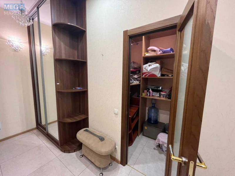 Продаж 3 кімнатної квартири (103,5/62/13,3), 9 пов. 20 пов. будинку, <a class="location-link" href="/kiev/" title="Недвижимость Київ">Київ</a>, <a class="location-link" href="/kiev/shevchenkovskij/" title="Недвижимость Шевченківський район">Шевченківський р-н</a>, Дмитрівська вул., 82 (изображение 25)