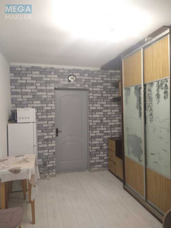 Продаж 8 кімнатної квартири (54/?/?), 1 пов. 5 пов. будинку, <a class="location-link" href="/kiev/" title="Недвижимость Київ">Київ</a>, <a class="location-link" href="/kiev/desnyanskij/" title="Недвижимость Деснянський район">Деснянський р-н</a>, Лесной просп. (изображение 4)