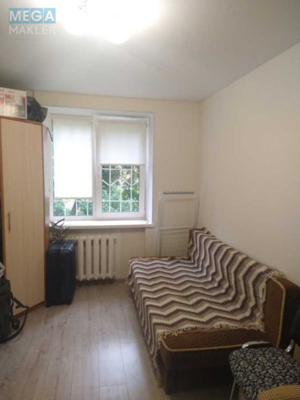 Продаж 8 кімнатної квартири (54/?/?), 1 пов. 5 пов. будинку, <a class="location-link" href="/kiev/" title="Недвижимость Київ">Київ</a>, <a class="location-link" href="/kiev/desnyanskij/" title="Недвижимость Деснянський район">Деснянський р-н</a>, Лесной просп. (изображение 7)
