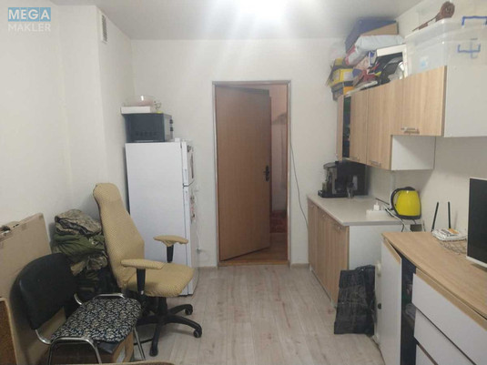Продаж 8 кімнатної квартири (54/?/?), 1 пов. 5 пов. будинку, <a class="location-link" href="/kiev/" title="Недвижимость Київ">Київ</a>, <a class="location-link" href="/kiev/desnyanskij/" title="Недвижимость Деснянський район">Деснянський р-н</a>, Лесной просп. (изображение 10)