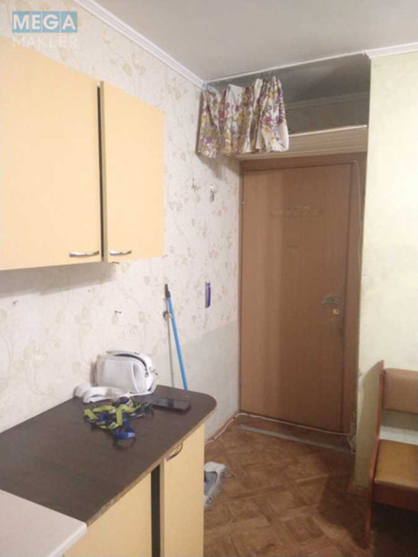 Продаж 8 кімнатної квартири (54/?/?), 1 пов. 5 пов. будинку, <a class="location-link" href="/kiev/" title="Недвижимость Київ">Київ</a>, <a class="location-link" href="/kiev/desnyanskij/" title="Недвижимость Деснянський район">Деснянський р-н</a>, Лесной просп. (изображение 14)