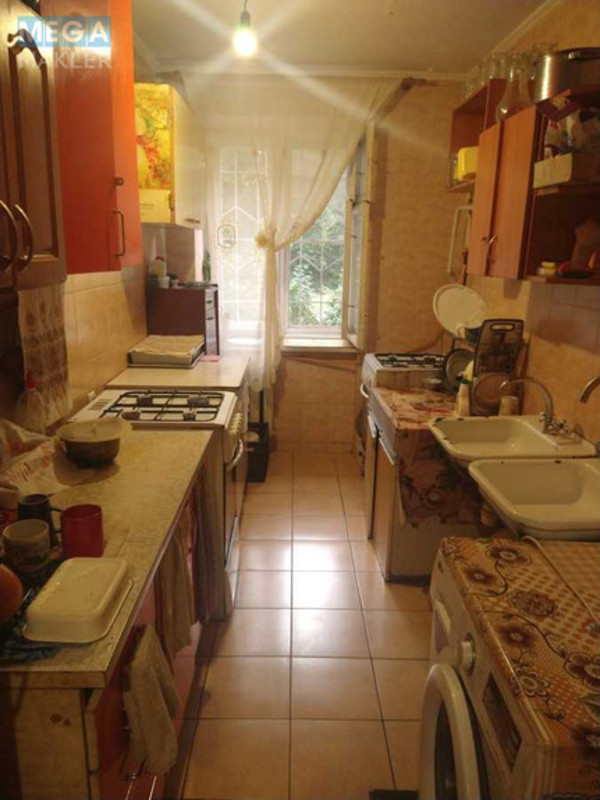 Продаж 8 кімнатної квартири (54/?/?), 1 пов. 5 пов. будинку, <a class="location-link" href="/kiev/" title="Недвижимость Київ">Київ</a>, <a class="location-link" href="/kiev/desnyanskij/" title="Недвижимость Деснянський район">Деснянський р-н</a>, Лесной просп. (изображение 23)
