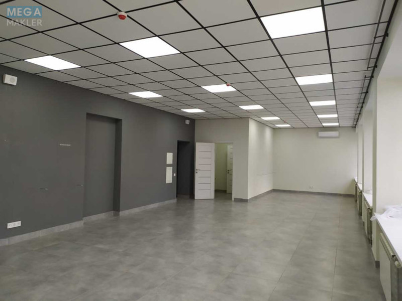 Оренда комерційної нерухомості, 92&nbsp;кв.м, под офис, <a class="location-link" href="/kiev/" title="Недвижимость Київ">Київ</a>, <a class="location-link" href="/kiev/dneprovskij/" title="Недвижимость Дніпровський район">Дніпровський р-н</a>, Уинстона Черчилля ул., 1 (изображение 5)