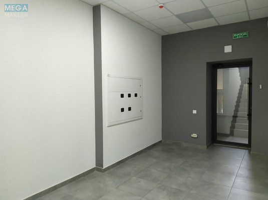 Оренда комерційної нерухомості, 92&nbsp;кв.м, под офис, <a class="location-link" href="/kiev/" title="Недвижимость Київ">Київ</a>, <a class="location-link" href="/kiev/dneprovskij/" title="Недвижимость Дніпровський район">Дніпровський р-н</a>, Уинстона Черчилля ул., 1 (изображение 7)