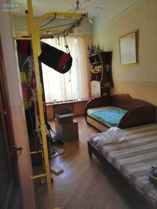 Продаж 3 кімнатної квартири (88/?/13,6), 2 пов. 4 пов. будинку, <a class="location-link" href="/kiev/" title="Недвижимость Київ">Київ</a>, <a class="location-link" href="/kiev/shevchenkovskij/" title="Недвижимость Шевченківський район">Шевченківський р-н</a>, Пушкінська вул., 12а (изображение 10)