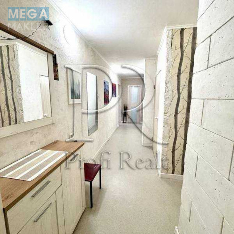 Продаж 3 кімнатної квартири (73/41/8), 3 пов. 9 пов. будинку, <a class="location-link" href="/kiev/" title="Недвижимость Київ">Київ</a>, <a class="location-link" href="/kiev/svyatoshinskij/" title="Недвижимость Святошинський район">Святошинський р-н</a>, Симиренка вулиця, 14/9 (изображение 8)