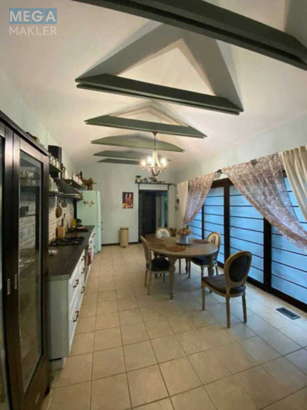 Продаж дома, 2&nbsp;поверху, 274&nbsp;кв.м, 7&nbsp;кімнат, ділянка 12&nbsp;соток, <a class="location-link" href="/gorenichi/" title="Недвижимость Гореничі">Гореничі</a>, Снайпера (изображение 11)
