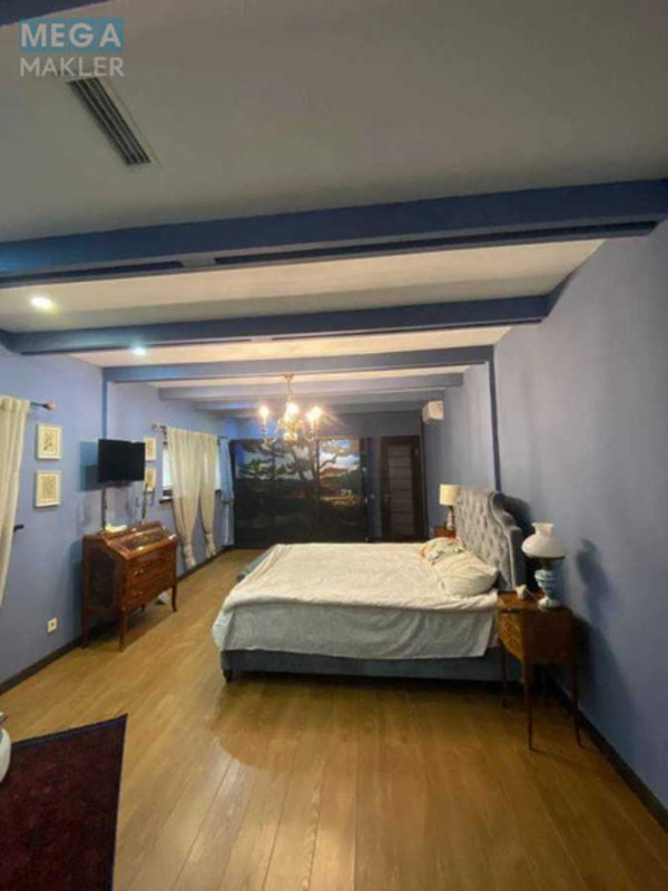 Продаж дома, 2&nbsp;поверху, 274&nbsp;кв.м, 7&nbsp;кімнат, ділянка 12&nbsp;соток, <a class="location-link" href="/gorenichi/" title="Недвижимость Гореничі">Гореничі</a>, Снайпера (изображение 12)
