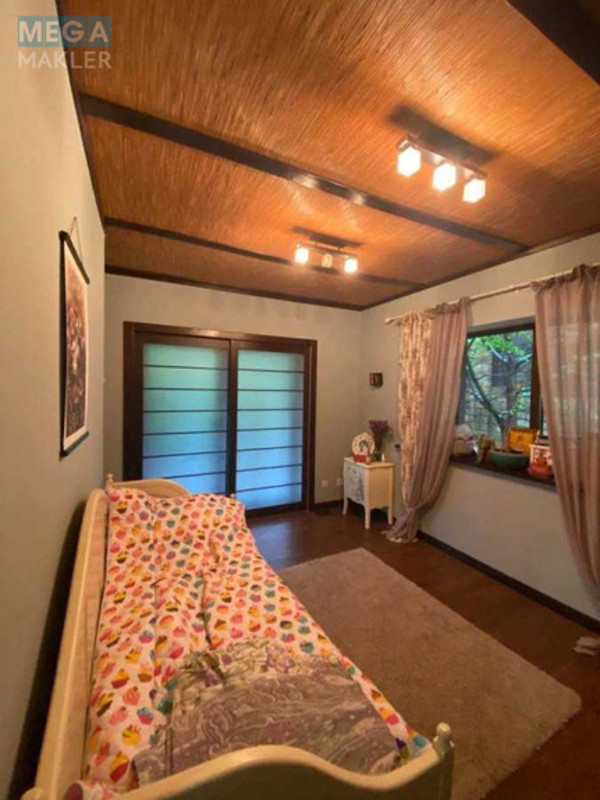 Продаж дома, 2&nbsp;поверху, 274&nbsp;кв.м, 7&nbsp;кімнат, ділянка 12&nbsp;соток, <a class="location-link" href="/gorenichi/" title="Недвижимость Гореничі">Гореничі</a>, Снайпера (изображение 14)