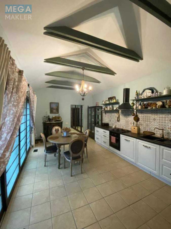 Продаж дома, 2&nbsp;поверху, 274&nbsp;кв.м, 7&nbsp;кімнат, ділянка 12&nbsp;соток, <a class="location-link" href="/gorenichi/" title="Недвижимость Гореничі">Гореничі</a>, Снайпера (изображение 17)